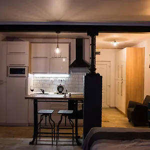 Mini Loft Apartman Eger